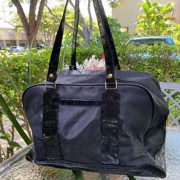 Joy Mangano Black Nylon and Gold Hardware Large Weekender - Picture 11 of 16